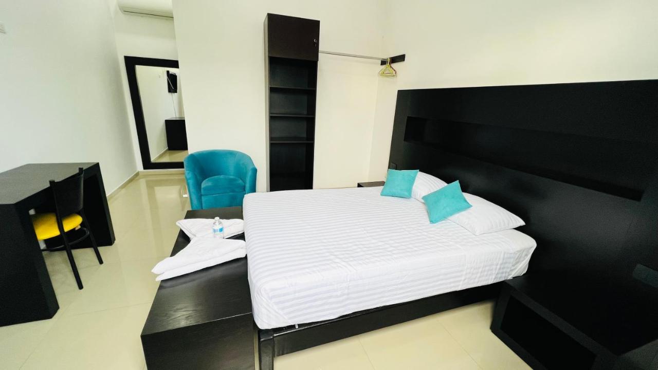 Hotel Villa Pralaya Jiutepec Esterno foto
