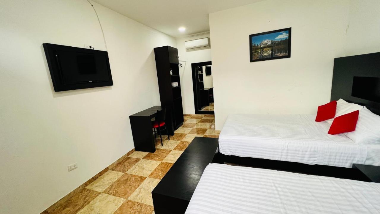 Hotel Villa Pralaya Jiutepec Esterno foto