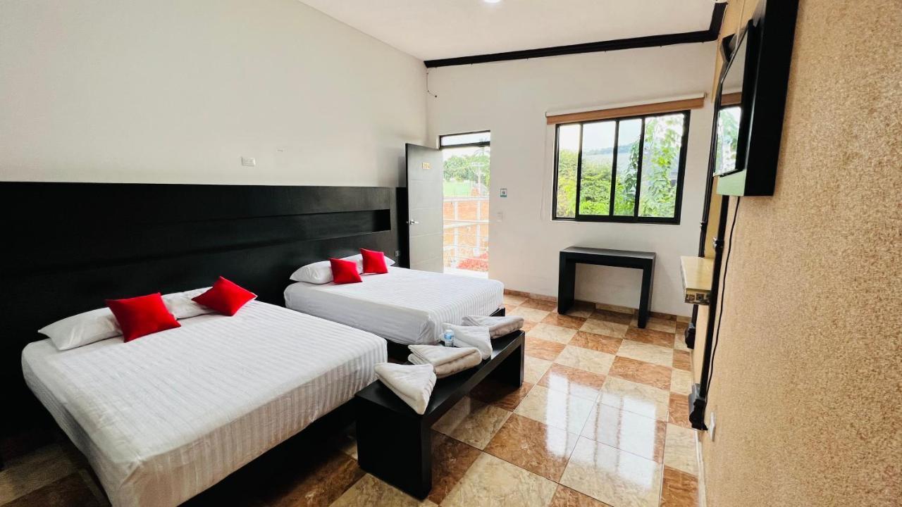 Hotel Villa Pralaya Jiutepec Esterno foto