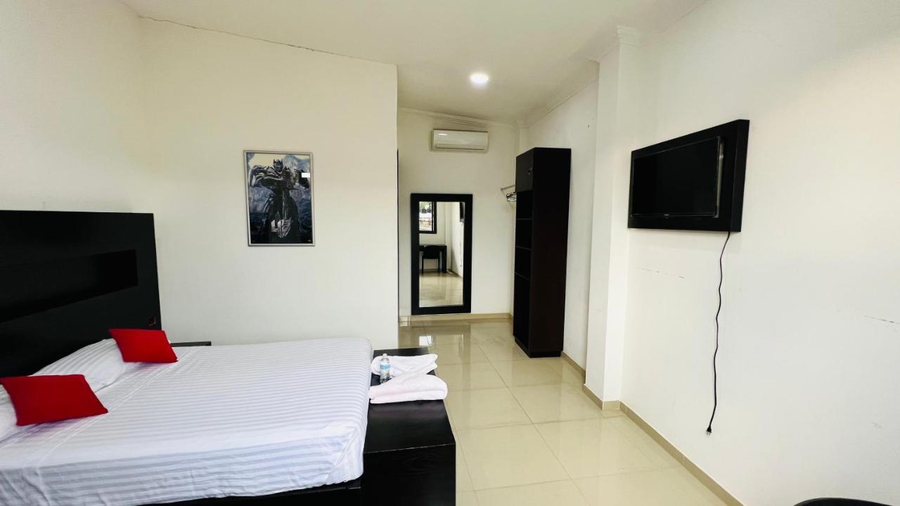 Hotel Villa Pralaya Jiutepec Esterno foto
